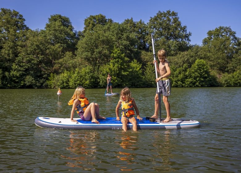 Paddle et balade en barque à l’étang de Coulvée