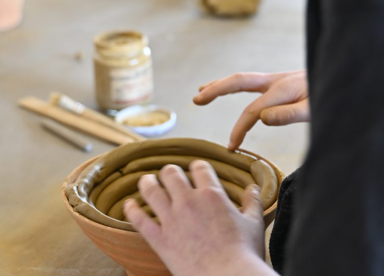 POTERIE | Stage de poterie de 2 jours pour enfants (9-14 ans)