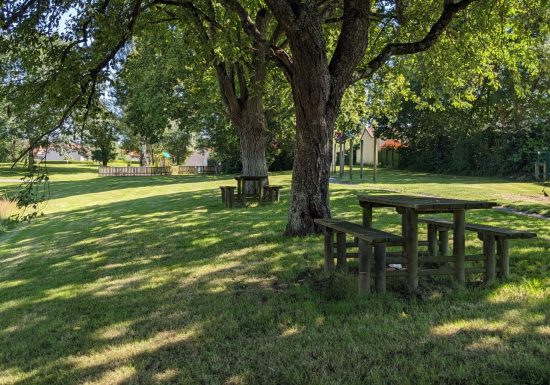 Aire de pique-nique Le Bordage à Saint-Pierre-Montlimart