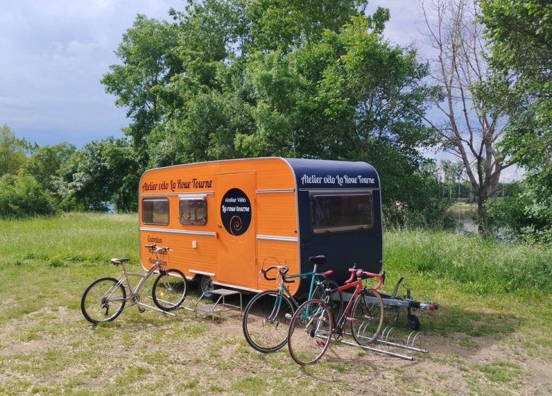 Location et réparation ambulante de vélos La Roue Tourne au Marillais en juillet août