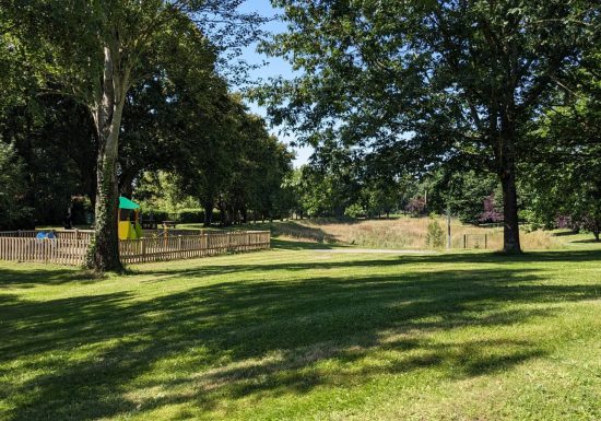 Aire de pique-nique Le Bordage à Saint-Pierre-Montlimart