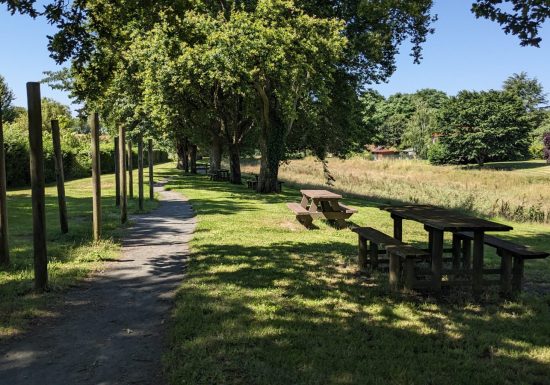 Aire de pique-nique Le Bordage à Saint-Pierre-Montlimart