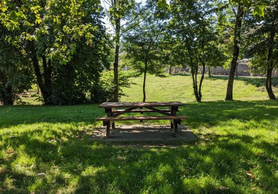 Aire de pique-nique La Coulée de l’Avoye à Saint-Rémy-en-Mauges