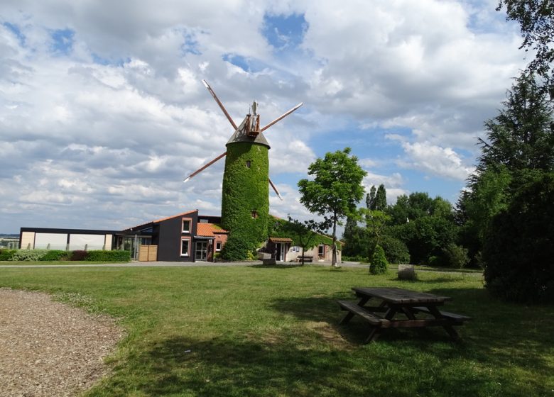 Aire d’accueil de la Chapelle-Saint-Florent