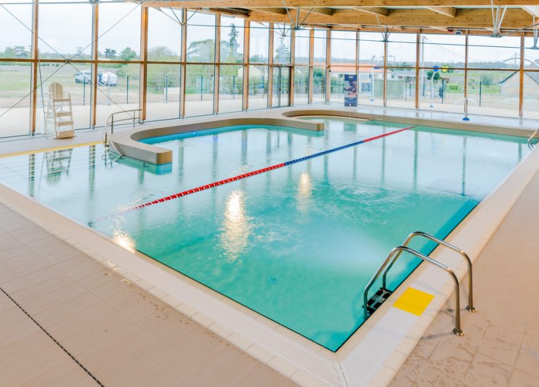 PISCINE CENTRE AQUATIQUE AQUALOIRE