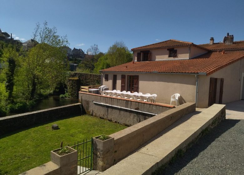 Gite de groupe La Maison de l’Evre