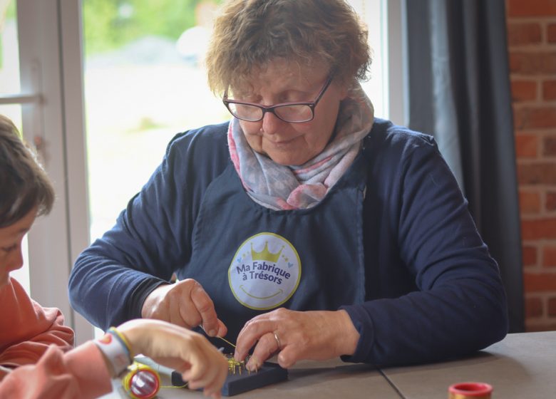 Atelier loisirs créatifs intergénérationnel : Ma Fabrique à Trésors