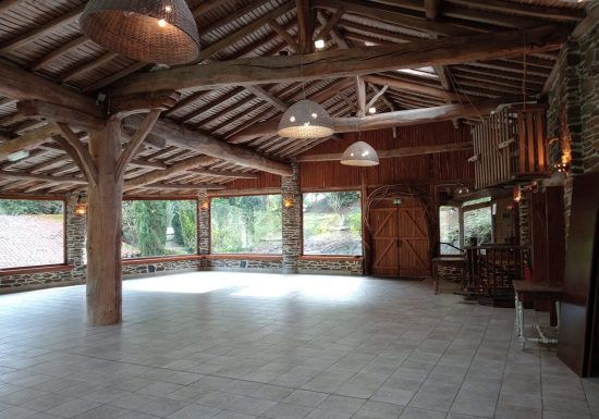 Salle de réception et séminaire – Domaine Le Moulin Neuf