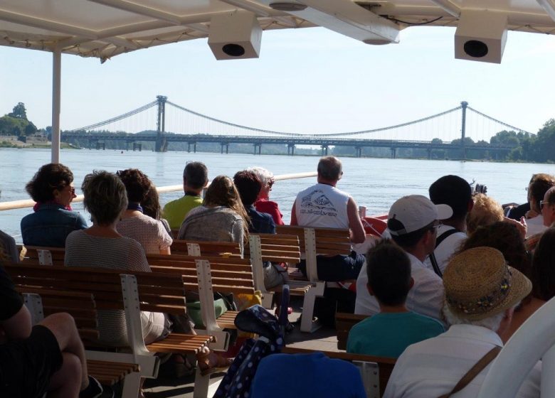 Croisière à destination du marché d’Ancenis à bord de la Luce