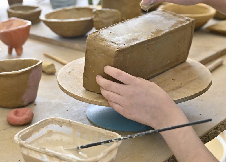 POTERIE | Atelier de modelage libre (+8 ans)