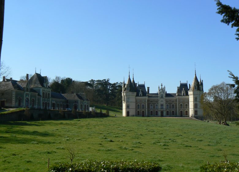 CHÂTEAU DE CHANZEAUX