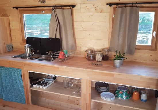 Toue cabanée Au bout de l’île (Bateau)