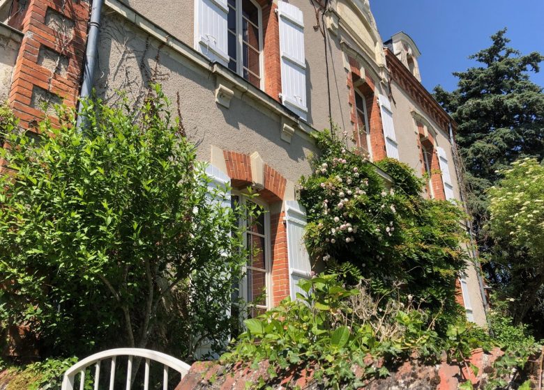 Chambres d’hôtes ancienne école Saint Joseph à Chanzeaux