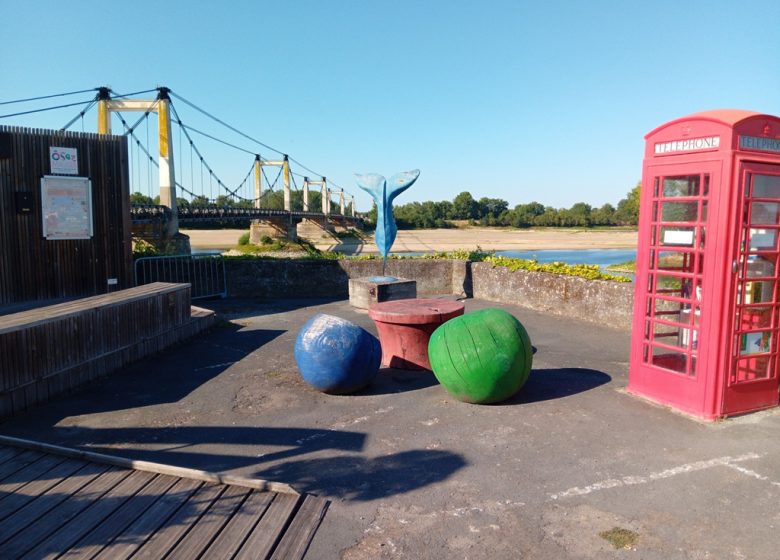 Aire d’arrêt principale de La Loire à Vélo à Montjean-sur-Loire