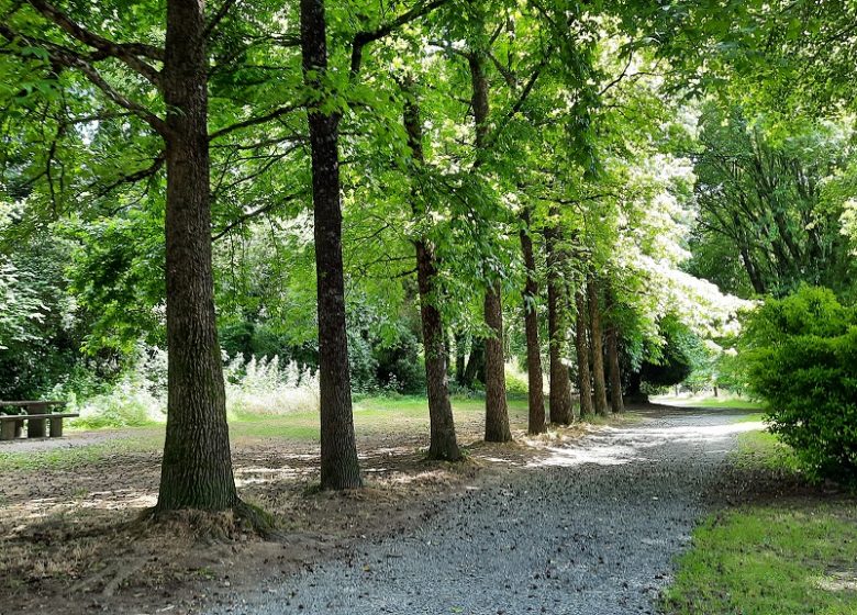 Aire de pique nique Aiguefoux
