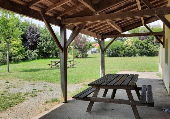 Aire de pique-nique de la Chapelle Rousselin