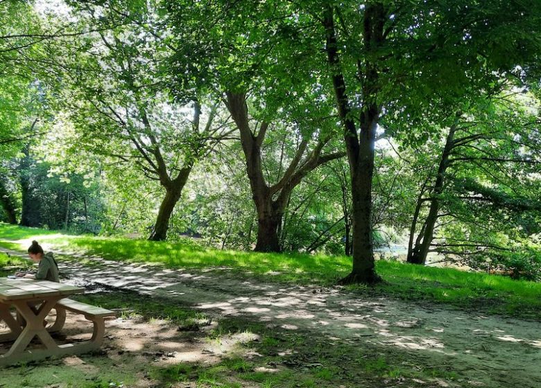 Aire de pique-nique des Onglées