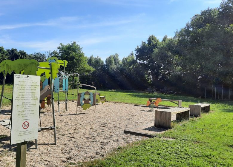 Aire de service camping-car à Valanjou