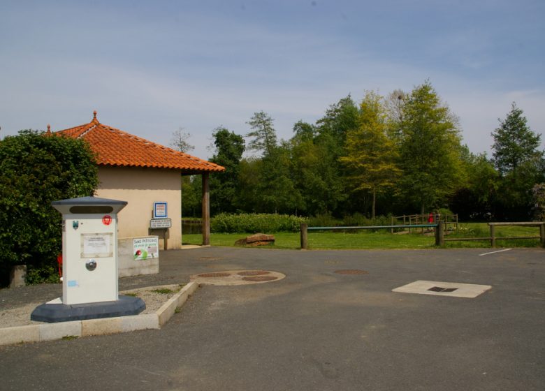 Aire de camping-car de la Poitevinière