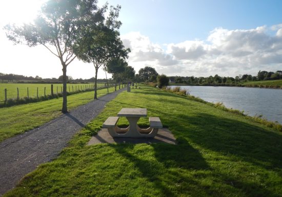 Pêche au plan d’eau Tout lui faut