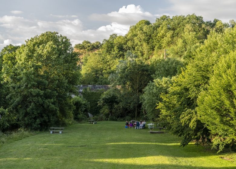 Aire de pique-nique Pont de Bohardy à Montrevault