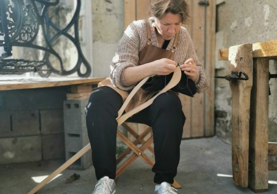 Atelier Maroline : fabrication d’un sac en cuir artisanal