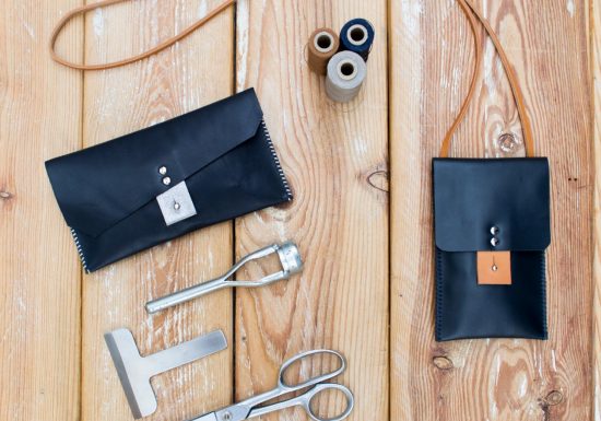 Atelier Maroline : fabrication d’une pochette en cuir