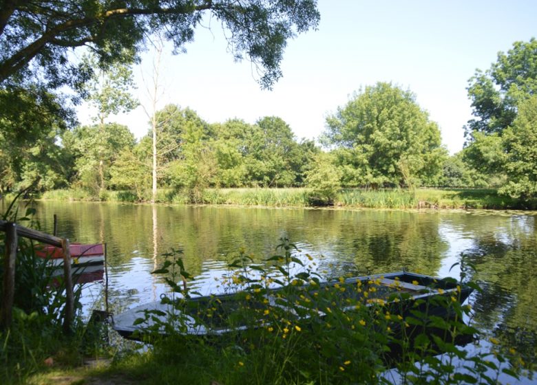 Location de canoë, kayak, paddle avec Èvre Loisirs
