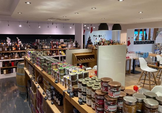 Rambault, La Cave, Le Restaurant