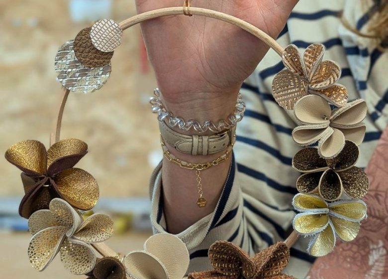 Atelier cuir : couronne de fleurs, solo ou duo adulte-enfant