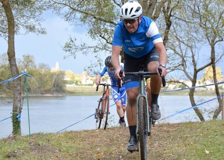 14ème cyclocross régional à St Florent le Vieil