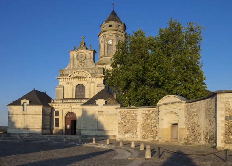 Église abbatiale de Saint-Florent-le-Vieil