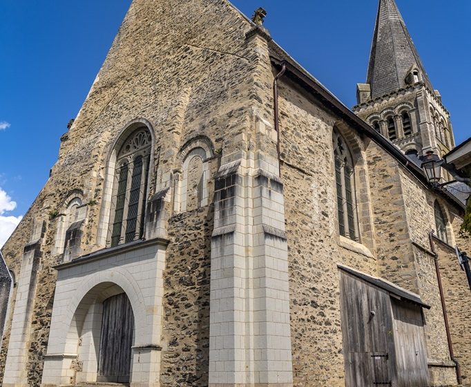 Église romane Notre-Dame