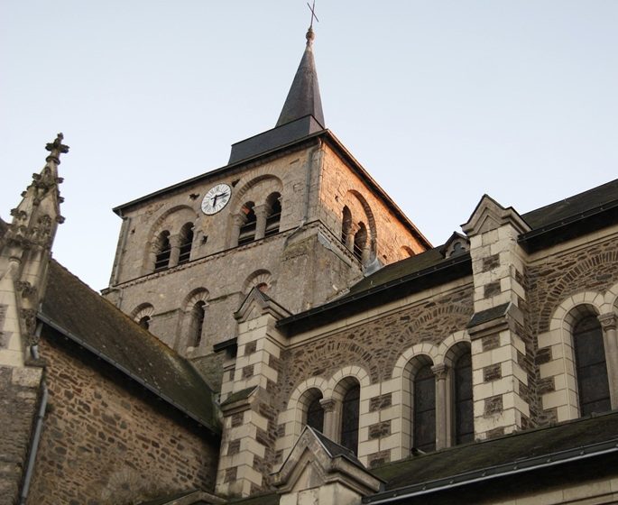 Église Saint-Pierre de Chemillé