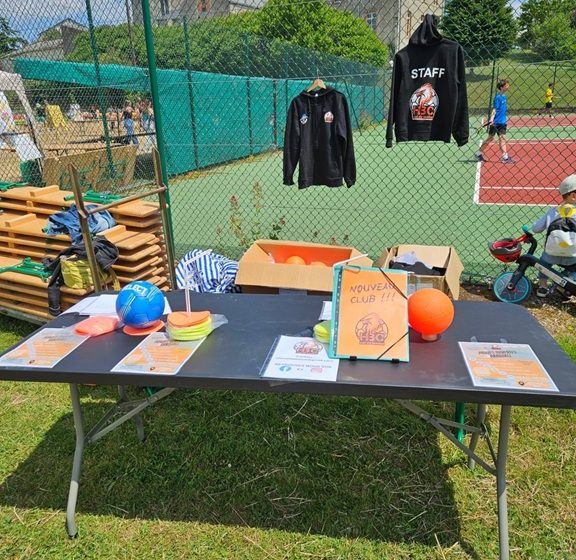 Fête villageoise à Saint-germaine-sur-Moine