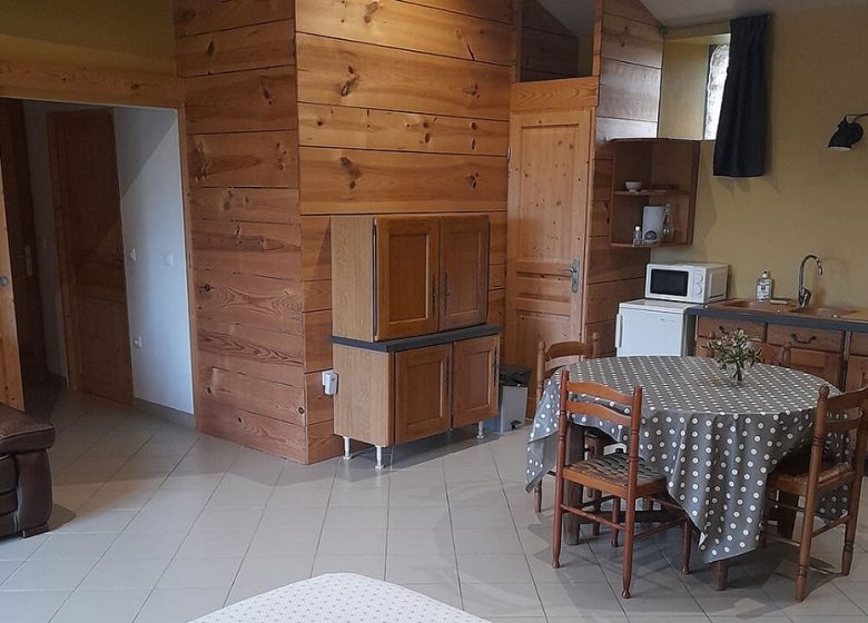Gite l’Atelier – Ferme Brin de Laine Brin de Paille