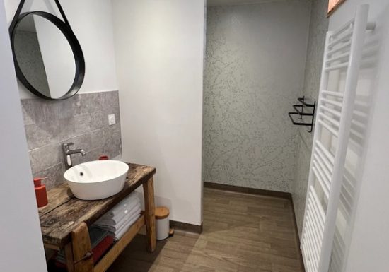 Les Iris – Maison chaleureuse