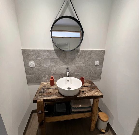 Les Iris – Maison chaleureuse