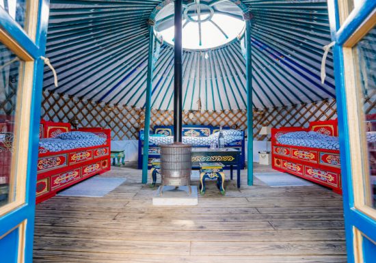 Yourtes Au bout de l’île