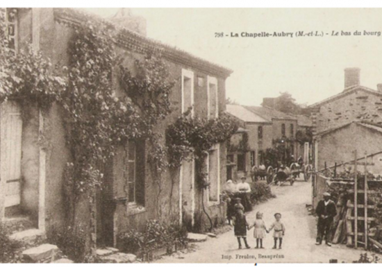 La rose et l’enclume, rue de la Forge
