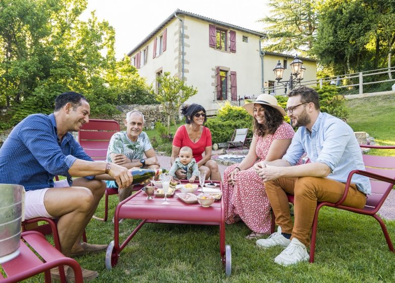 CHAMBRES D’HOTES LE JARDIN SUSPENDU