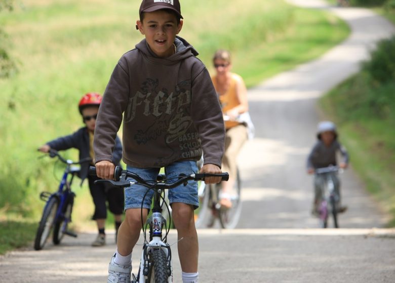 Location de vélos au camping Paradis de la Promenade
