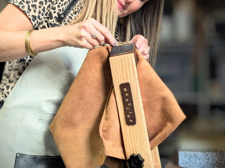 Atelier Maroline : Fabrication d’un sac en cuir artisanal