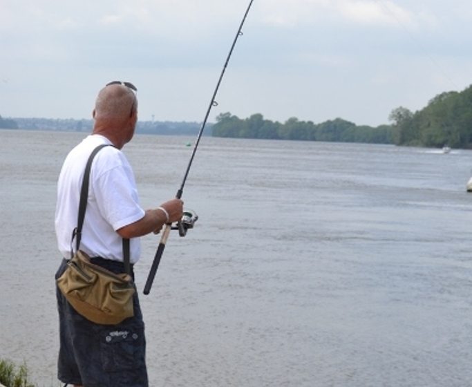 PÊCHE EN LOIRE QUAI DES MARINIERS