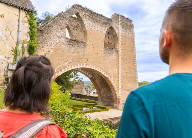Visite guidée “Passé minier et chaufournier de Montjean-sur-Loire” avec Hélène, La Clef des Sables