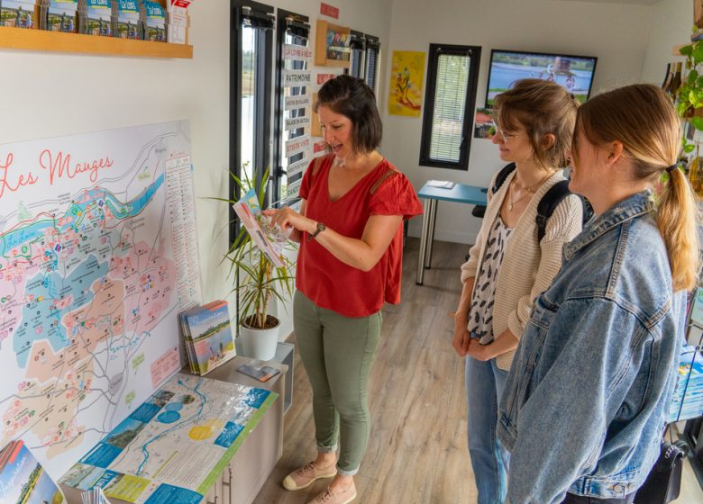Aire d’arrêt principale de La Loire à Vélo à Montjean-sur-Loire