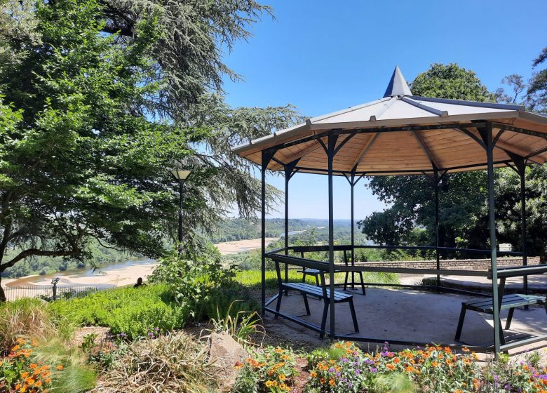 Panorama sur la Loire Le Champalud