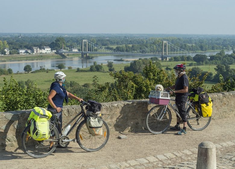 BOUCLE VÉLO SUR LA TRACE DES ÉCRIVAINS