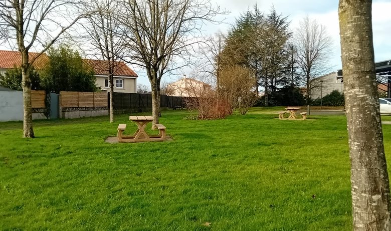 Étang de pêche à la Loge