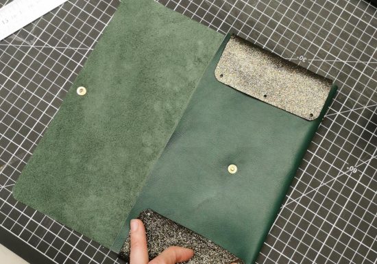 Atelier cuir Maroline : fabrication d’un sac artisanal